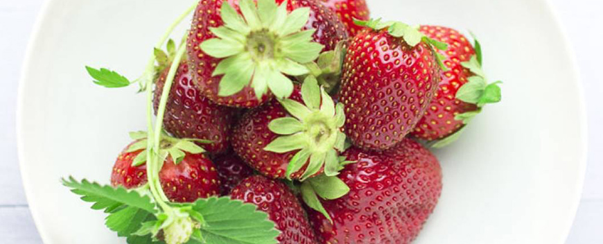 dessert torta fragole a